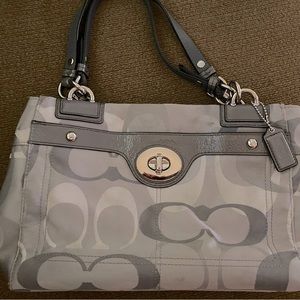 Coach purse EUC